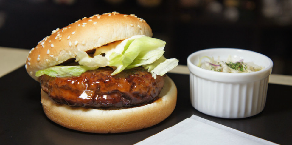 燻製ハンバーグ チーズ